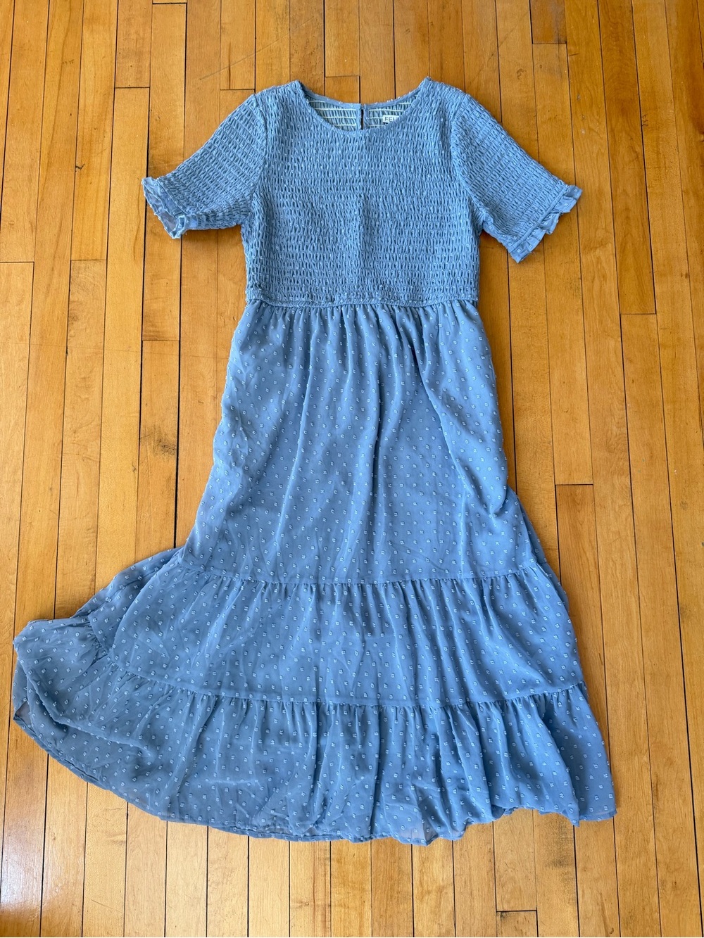Dusty blue FEHRNVI midi dress